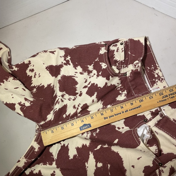 BDG Cow Print High Rise and Wide Leg Pants Size 26 - Picture 3 of 11